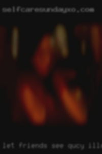 Let friends see wife likevbig cocks in Quincy, Illinois.