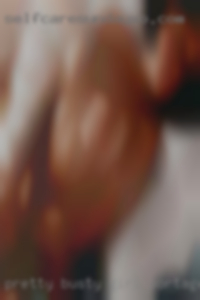 Pretty busty girl looking 45 year Portage, WI women.