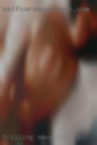 Trilling sexy mature latin women bar NJ.