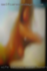 Wife catches woman masturbating in Honoraville, Alabama.